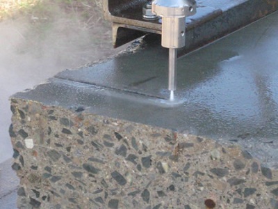 thi công cắt phá bê tông bằng tia nước áp suất cao